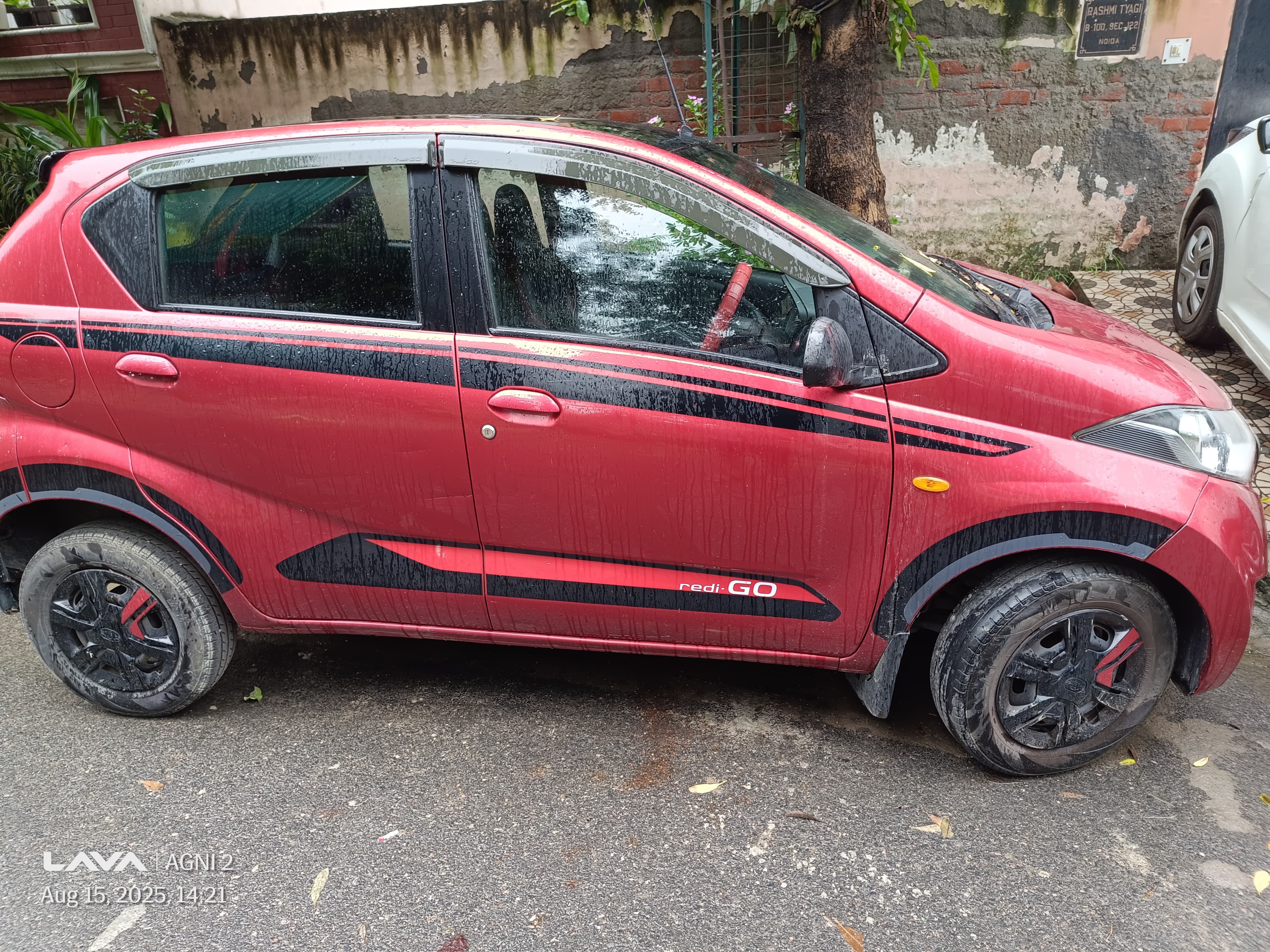 Self Drive Datsun Redi-GO rental in Delhi NCR