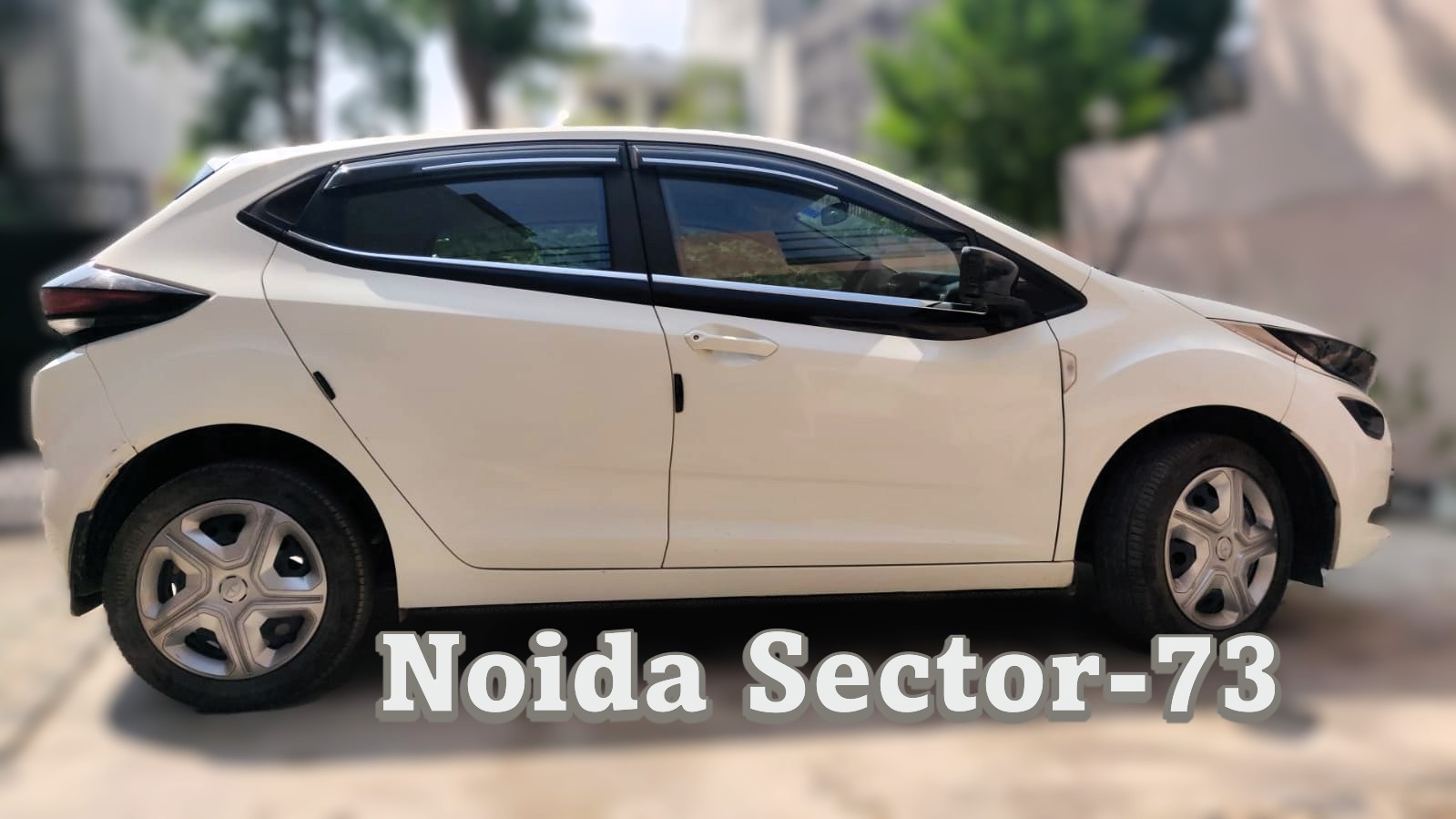 Self Drive Tata Altroz rental in Delhi NCR